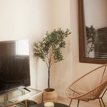 Cervantes Appartamento *