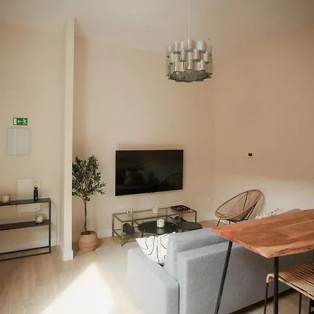 Cervantes דירה *